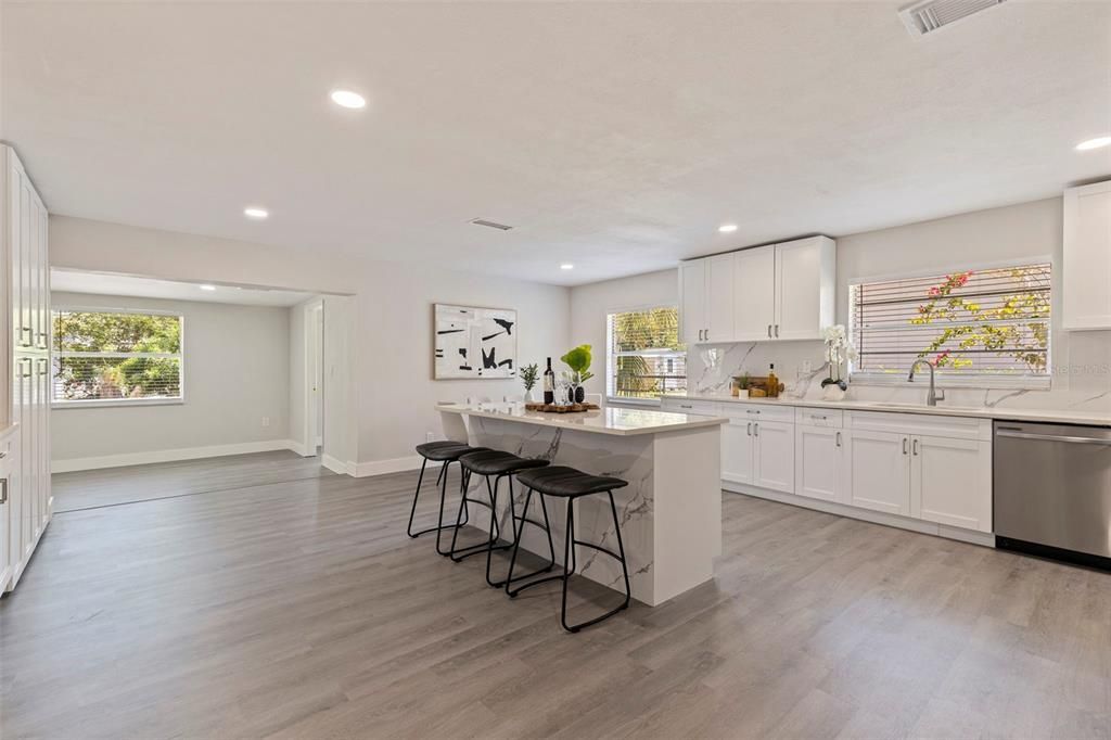 For Rent: $2,900 (3 beds, 3 baths, 2290 Square Feet)