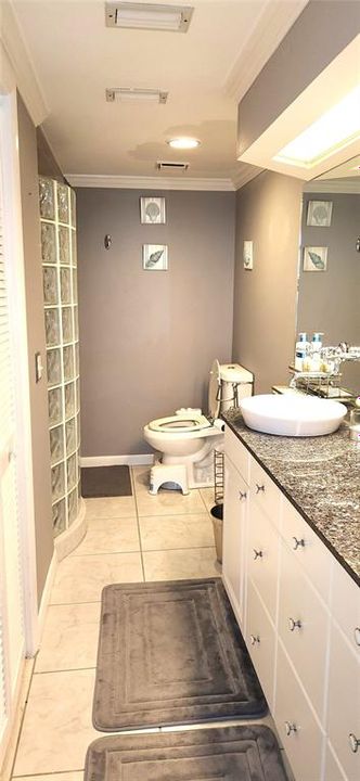 For Sale: $560,000 (3 beds, 2 baths, 1480 Square Feet)