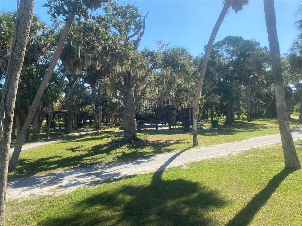 For Sale: $560,000 (3 beds, 2 baths, 1480 Square Feet)