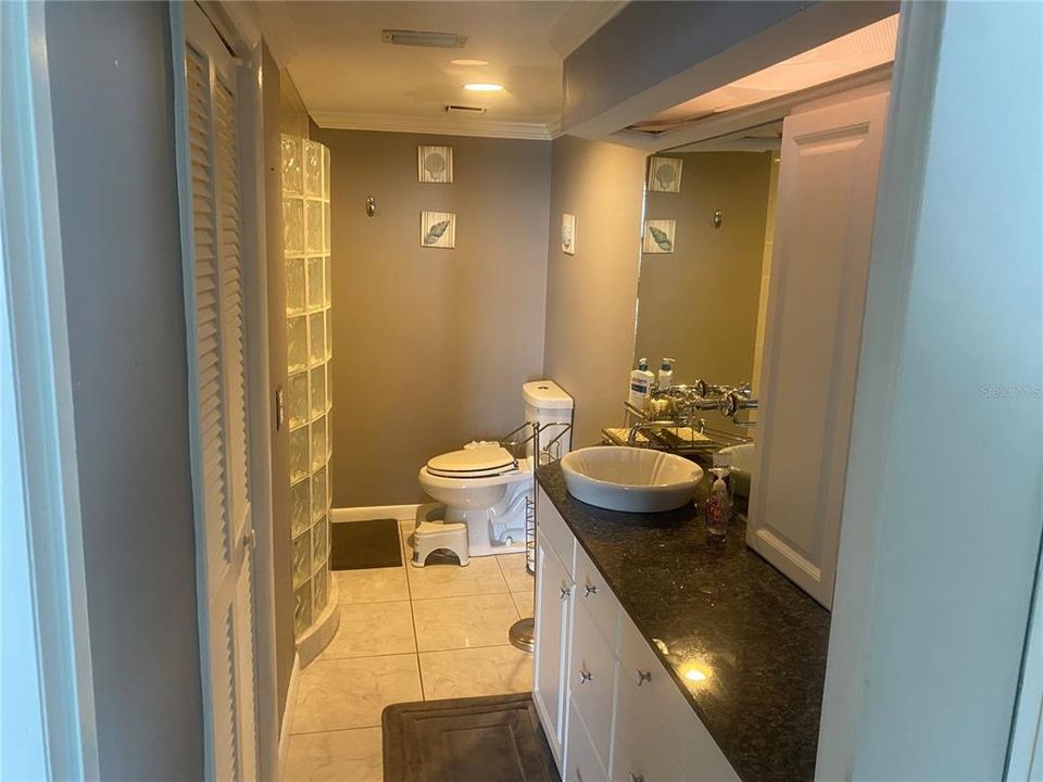 For Sale: $560,000 (3 beds, 2 baths, 1480 Square Feet)