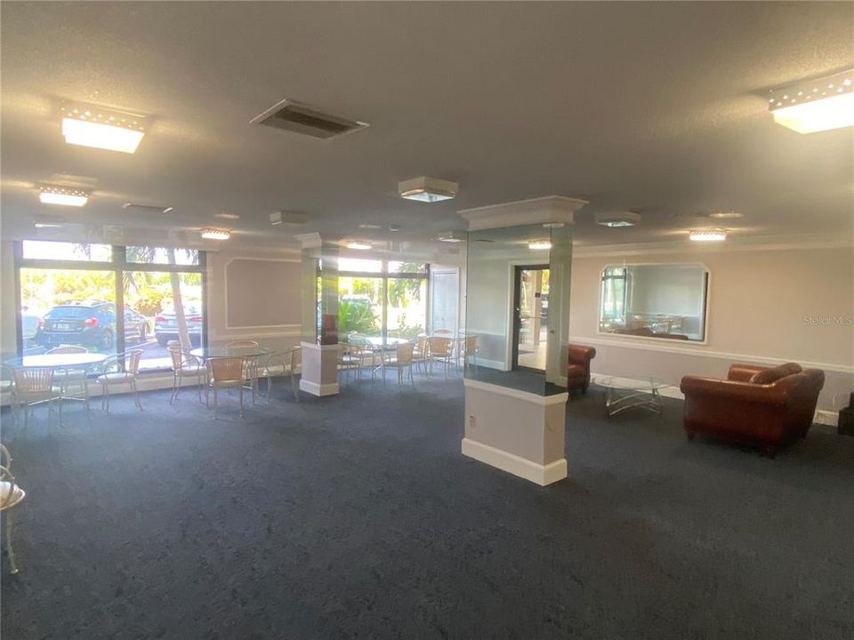 For Sale: $560,000 (3 beds, 2 baths, 1480 Square Feet)