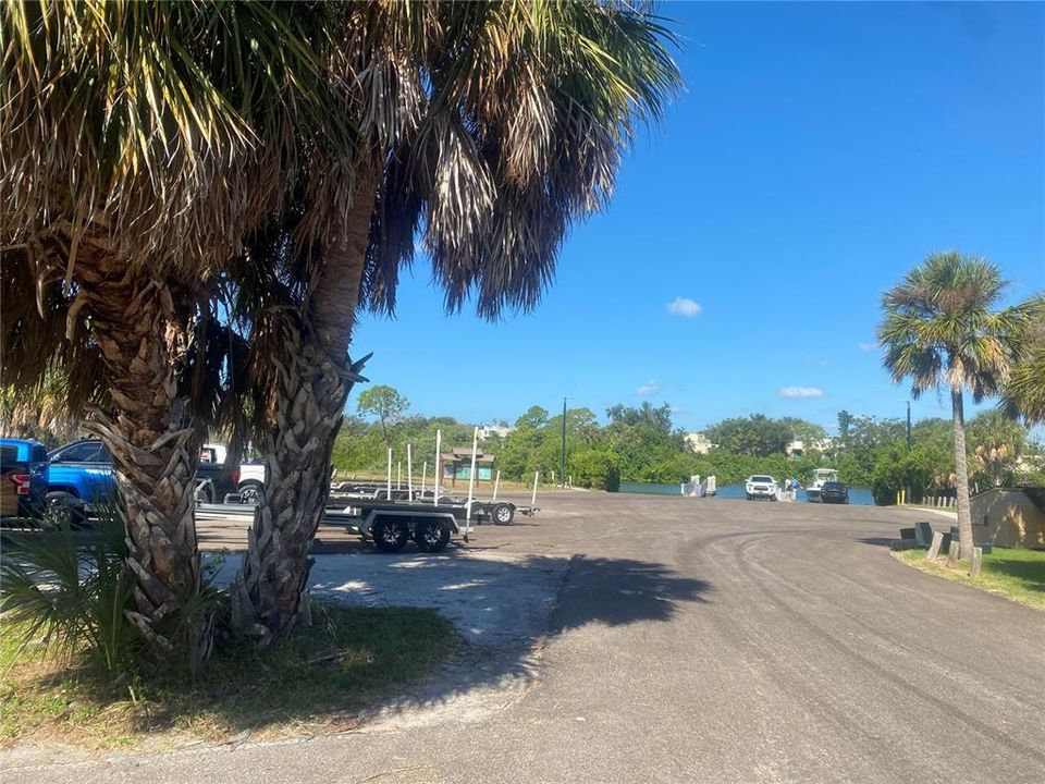 For Sale: $560,000 (3 beds, 2 baths, 1480 Square Feet)