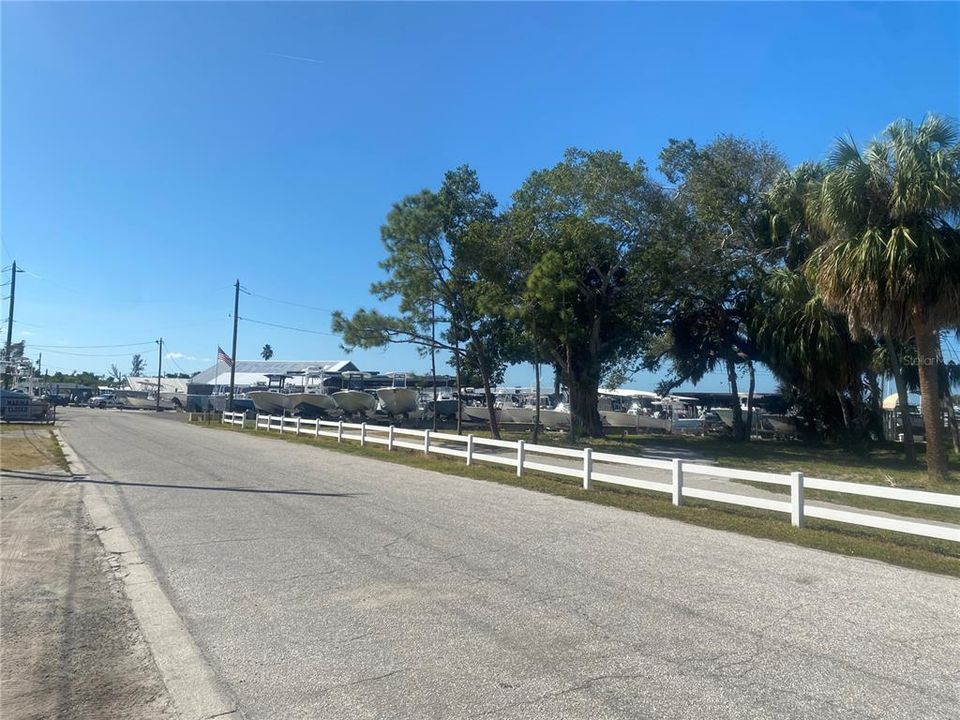 For Sale: $560,000 (3 beds, 2 baths, 1480 Square Feet)