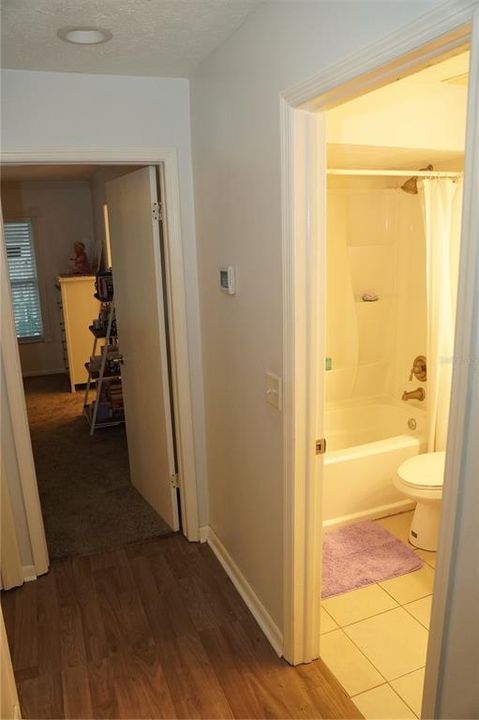 For Sale: $414,200 (3 beds, 2 baths, 1381 Square Feet)