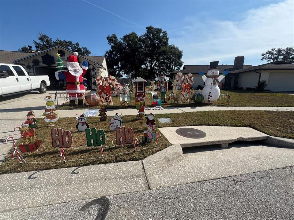 For Sale: $414,200 (3 beds, 2 baths, 1381 Square Feet)