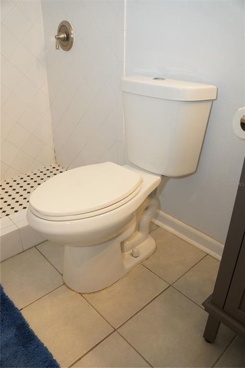 For Sale: $414,200 (3 beds, 2 baths, 1381 Square Feet)