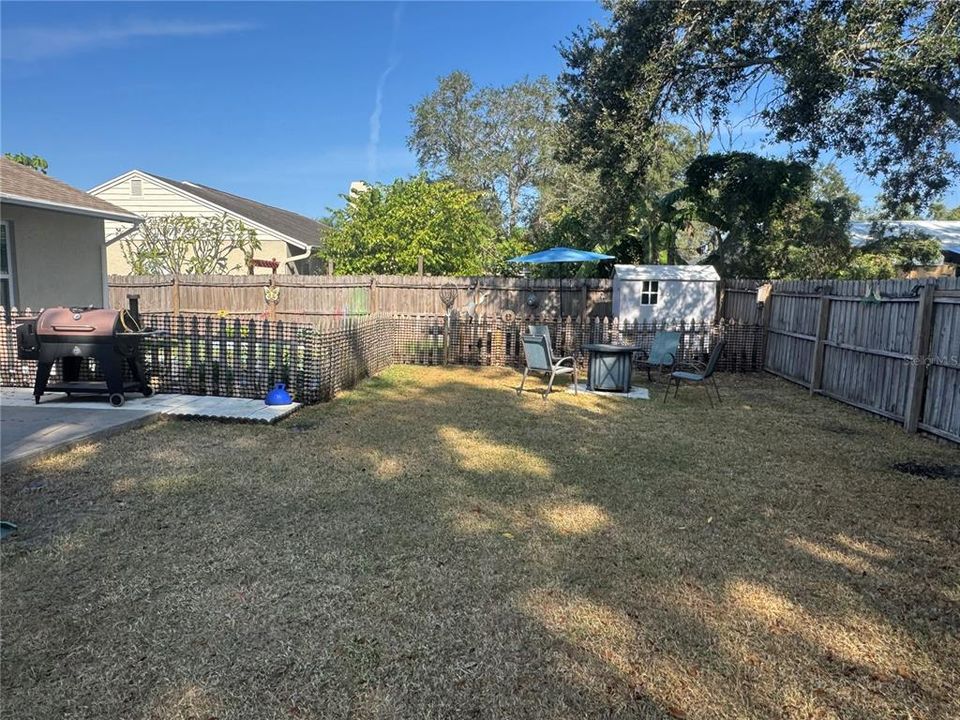 For Sale: $414,200 (3 beds, 2 baths, 1381 Square Feet)