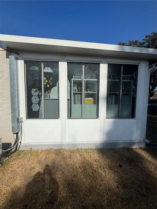 For Sale: $414,200 (3 beds, 2 baths, 1381 Square Feet)