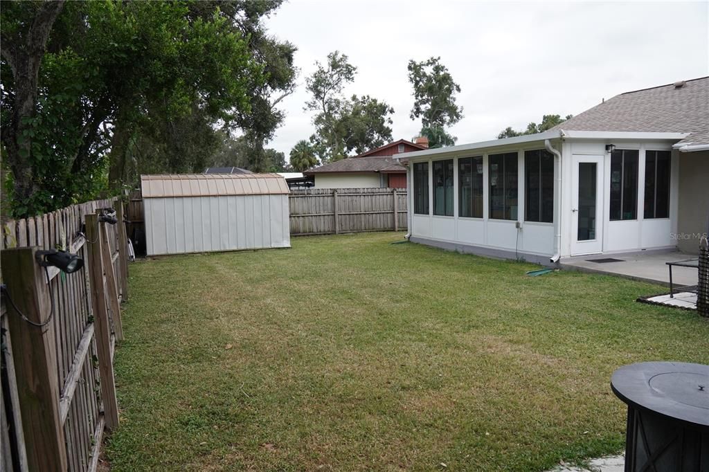 For Sale: $414,200 (3 beds, 2 baths, 1381 Square Feet)