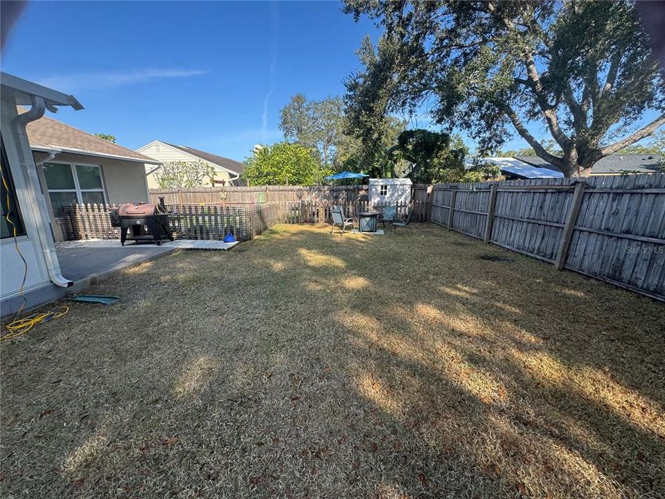 For Sale: $414,200 (3 beds, 2 baths, 1381 Square Feet)