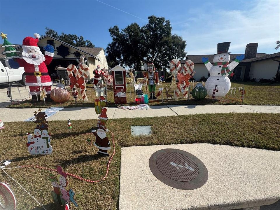 For Sale: $414,200 (3 beds, 2 baths, 1381 Square Feet)