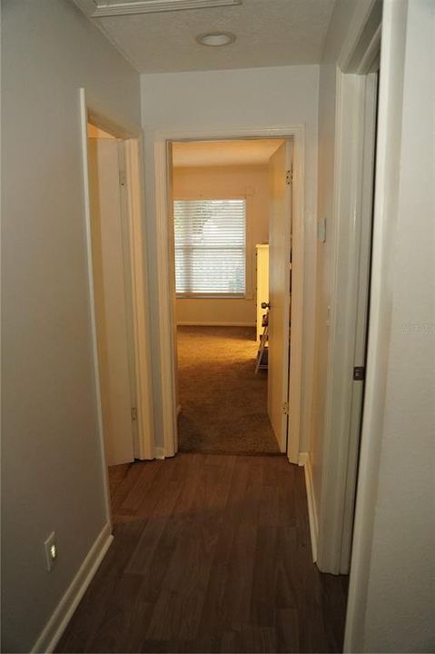 For Sale: $414,200 (3 beds, 2 baths, 1381 Square Feet)