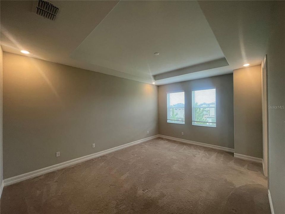 For Sale: $374,900 (3 beds, 2 baths, 1827 Square Feet)