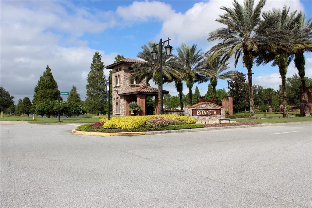 For Sale: $374,900 (3 beds, 2 baths, 1827 Square Feet)