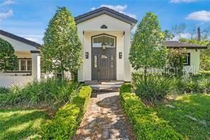 出租: $5,400 (4 贝兹, 3 浴室, 2841 平方英尺)