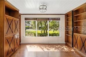 出租: $5,400 (4 贝兹, 3 浴室, 2841 平方英尺)