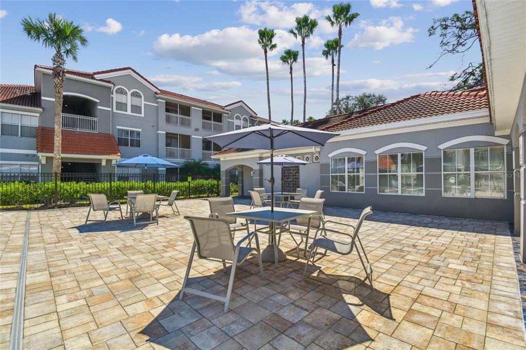 На продажу: $195,000 (2 спален, 2 ванн, 1083 Квадратных фут)