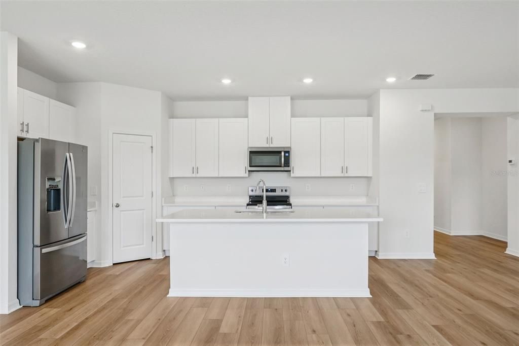 For Sale: $407,690 (4 beds, 2 baths, 1840 Square Feet)