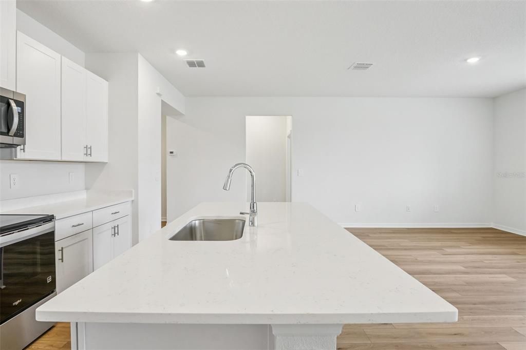 For Sale: $407,690 (4 beds, 2 baths, 1840 Square Feet)