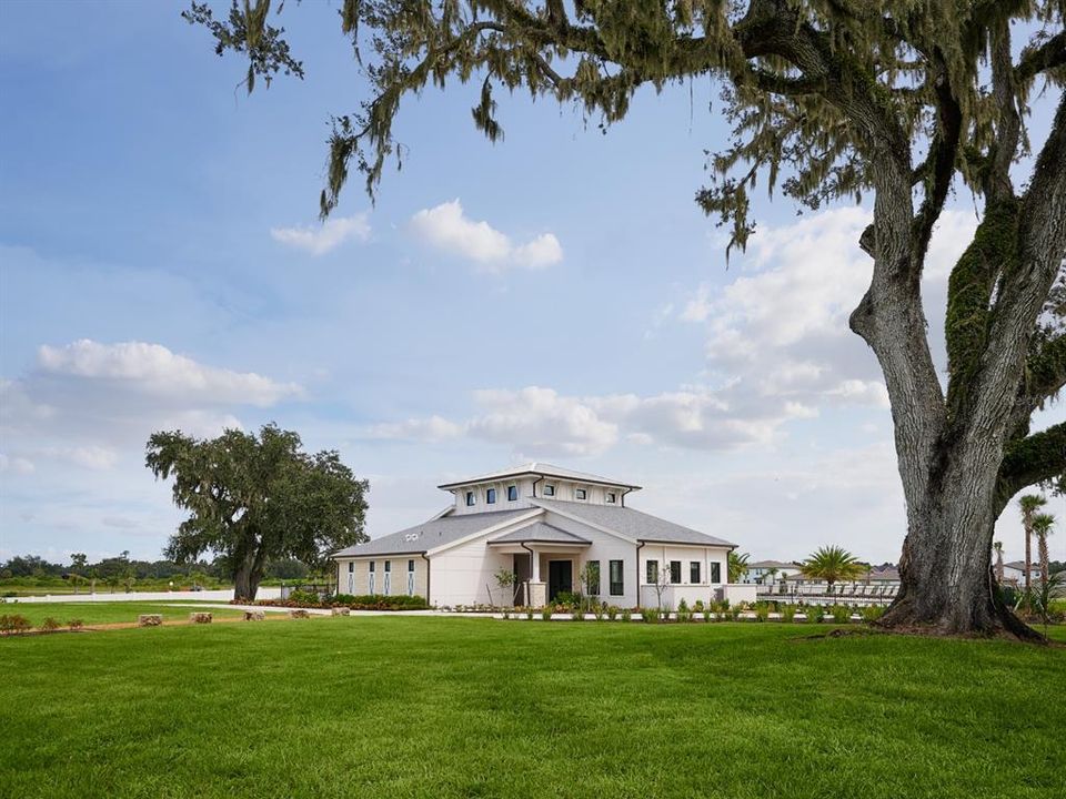 合同活跃: $348,000 (4 贝兹, 2 浴室, 2503 平方英尺)