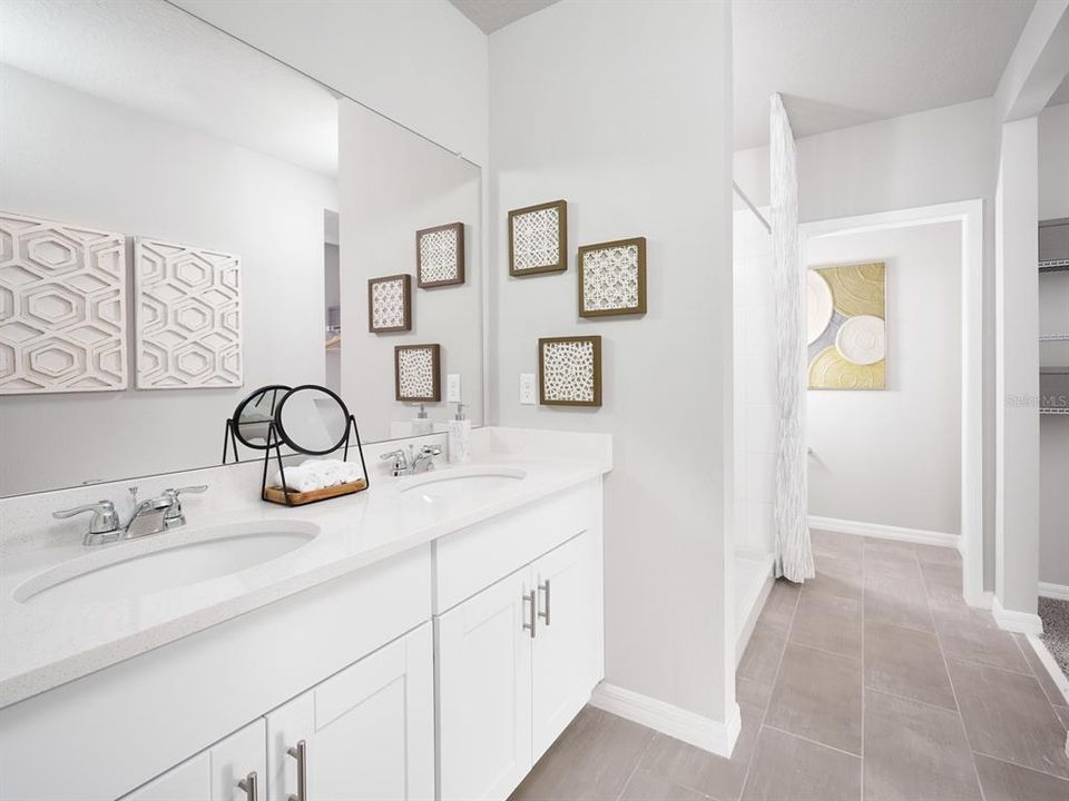 Под контрактом: $393,955 (4 спален, 2 ванн, 1687 Квадратных фут)