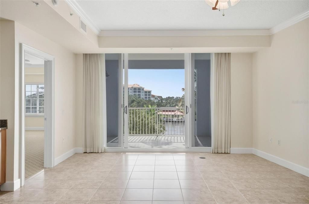 For Rent: $2,695 (2 beds, 2 baths, 1570 Square Feet)