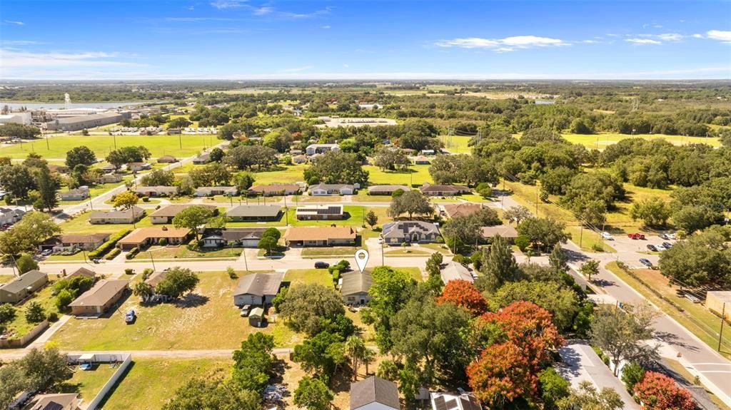 For Sale: $200,000 (3 beds, 2 baths, 1568 Square Feet)