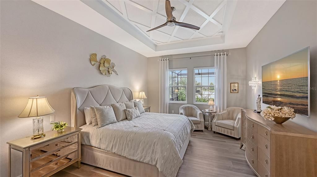 En Venta: $1,395,000 (4 camas, 3 baños, 2661 Pies cuadrados)