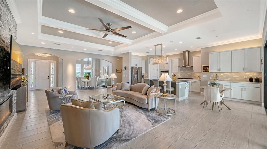 En Venta: $1,395,000 (4 camas, 3 baños, 2661 Pies cuadrados)