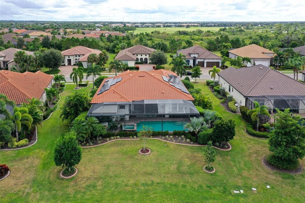 En Venta: $1,395,000 (4 camas, 3 baños, 2661 Pies cuadrados)