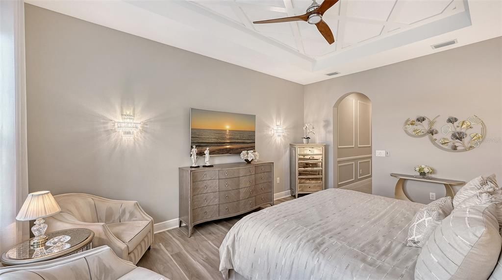 En Venta: $1,395,000 (4 camas, 3 baños, 2661 Pies cuadrados)