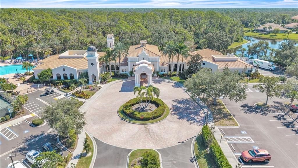 合同活跃: $519,000 (3 贝兹, 2 浴室, 1636 平方英尺)