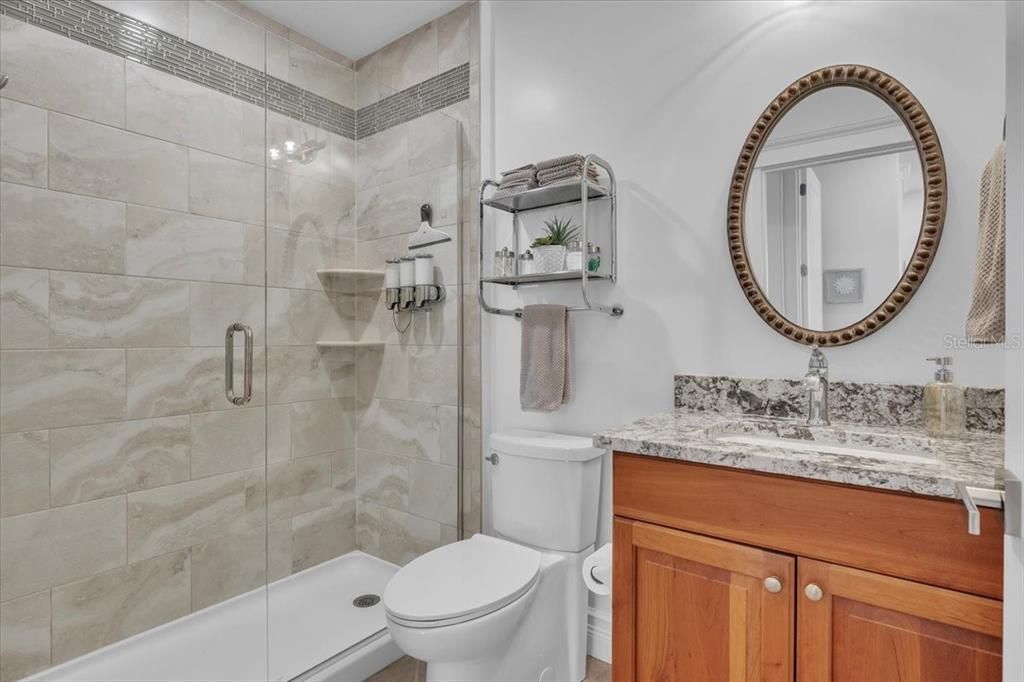 合同活跃: $519,000 (3 贝兹, 2 浴室, 1636 平方英尺)