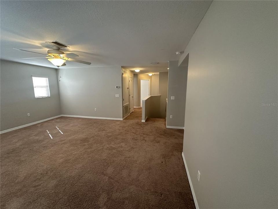 For Rent: $2,250 (3 beds, 2 baths, 2656 Square Feet)