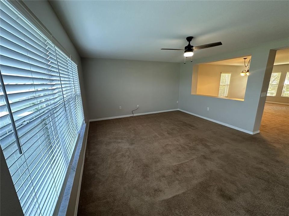 For Rent: $2,250 (3 beds, 2 baths, 2656 Square Feet)