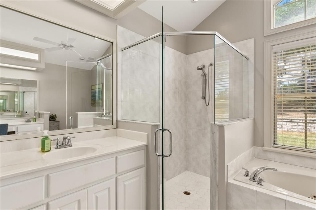 For Sale: $909,000 (3 beds, 2 baths, 2681 Square Feet)