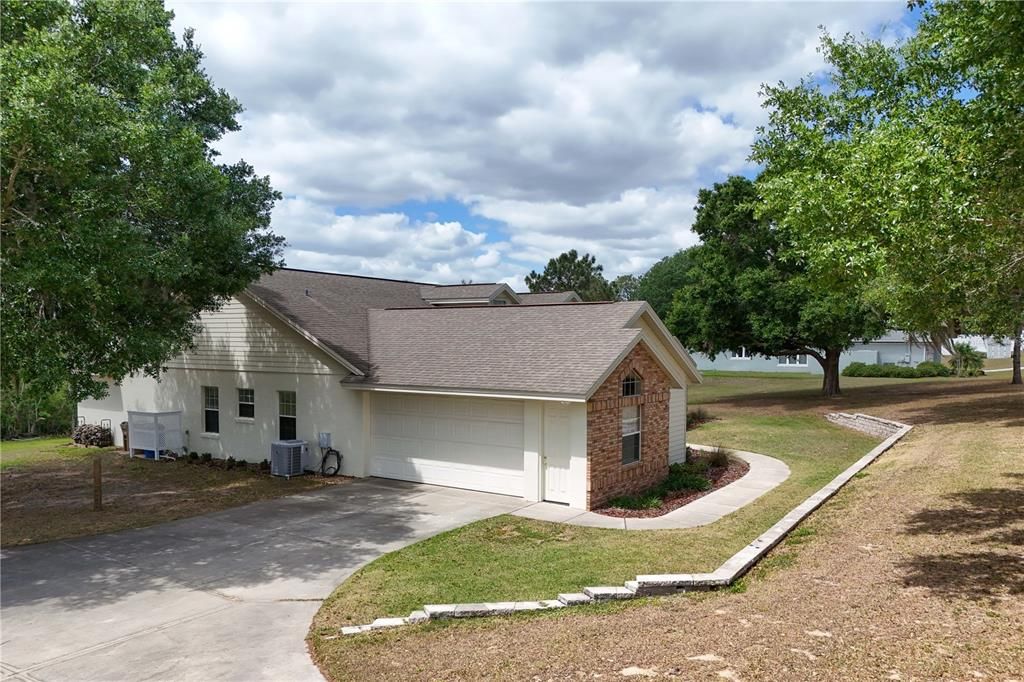 For Sale: $909,000 (3 beds, 2 baths, 2681 Square Feet)