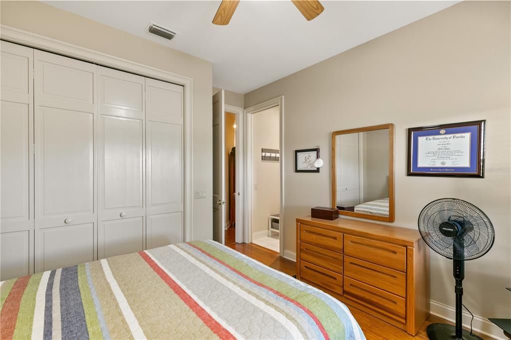 For Sale: $909,000 (3 beds, 2 baths, 2681 Square Feet)