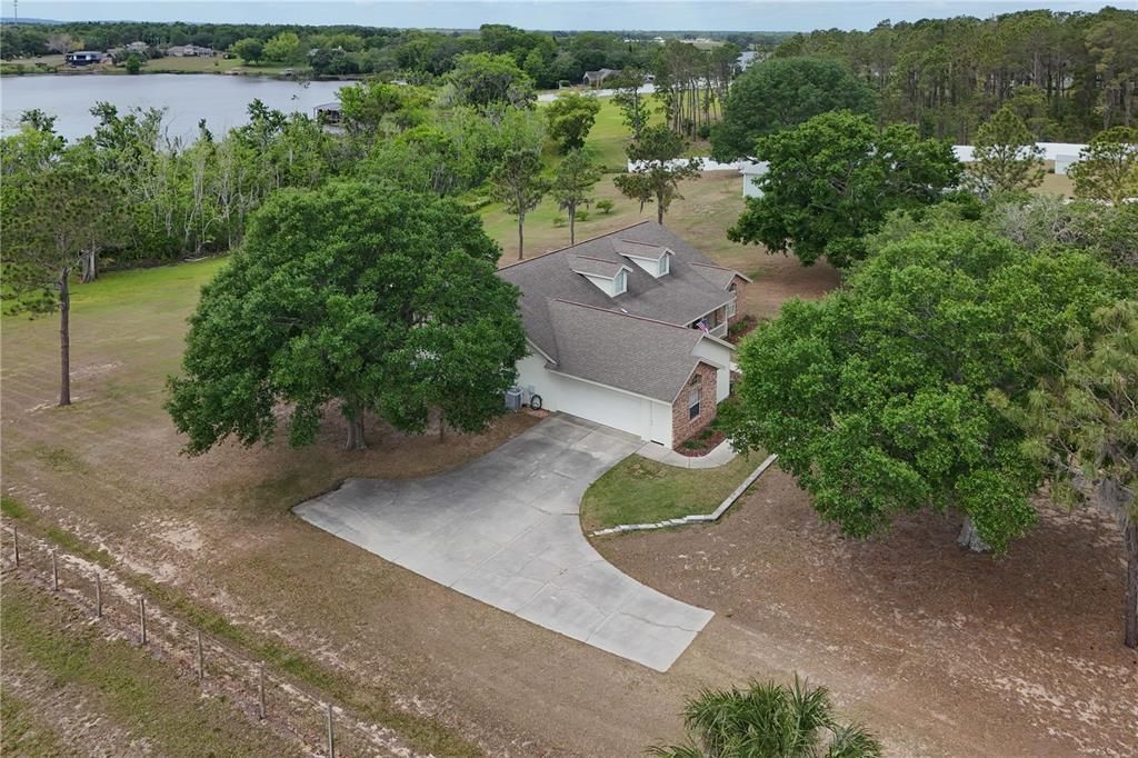 For Sale: $909,000 (3 beds, 2 baths, 2681 Square Feet)
