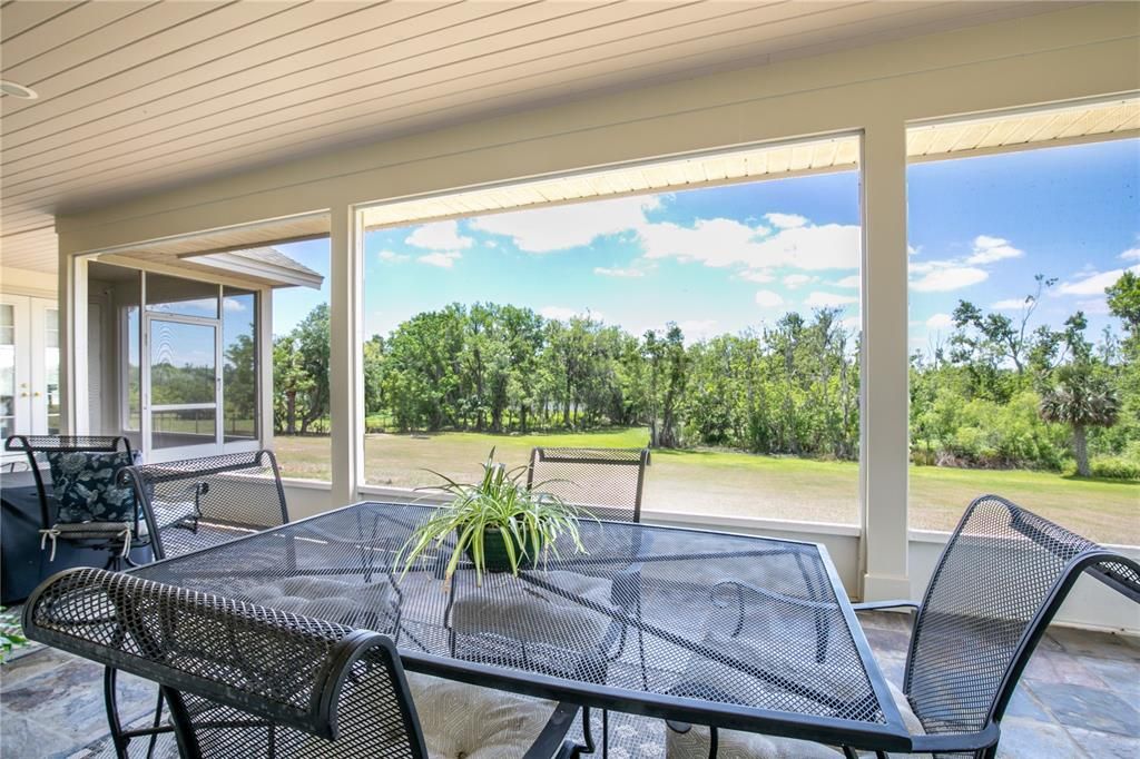 For Sale: $909,000 (3 beds, 2 baths, 2681 Square Feet)