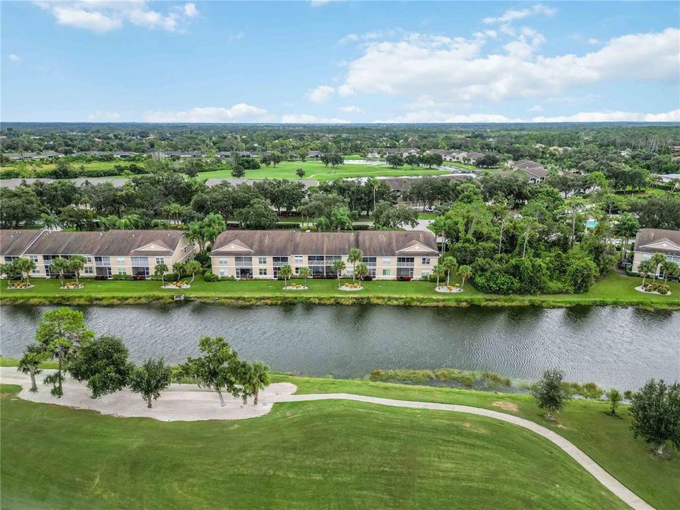 For Sale: $297,500 (2 beds, 2 baths, 1433 Square Feet)