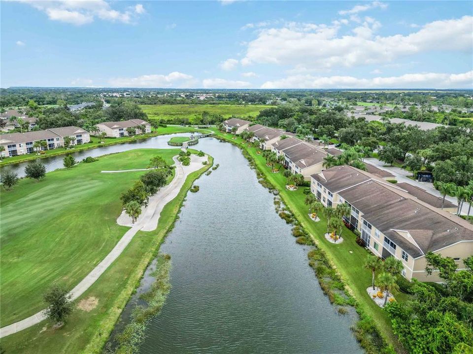 For Sale: $297,500 (2 beds, 2 baths, 1433 Square Feet)