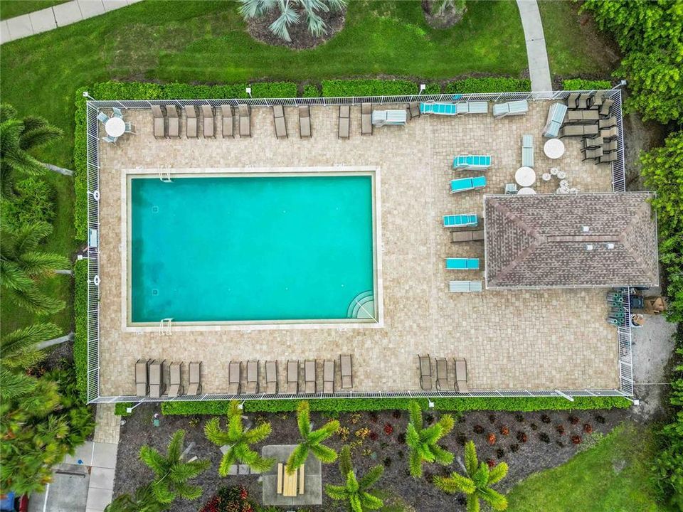 For Sale: $297,500 (2 beds, 2 baths, 1433 Square Feet)