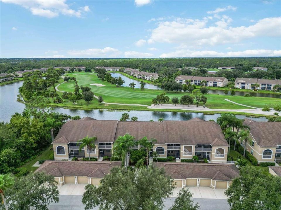 For Sale: $297,500 (2 beds, 2 baths, 1433 Square Feet)