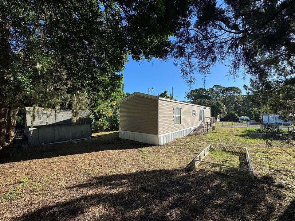 На продажу: $154,900 (2 спален, 2 ванн, 798 Квадратных фут)