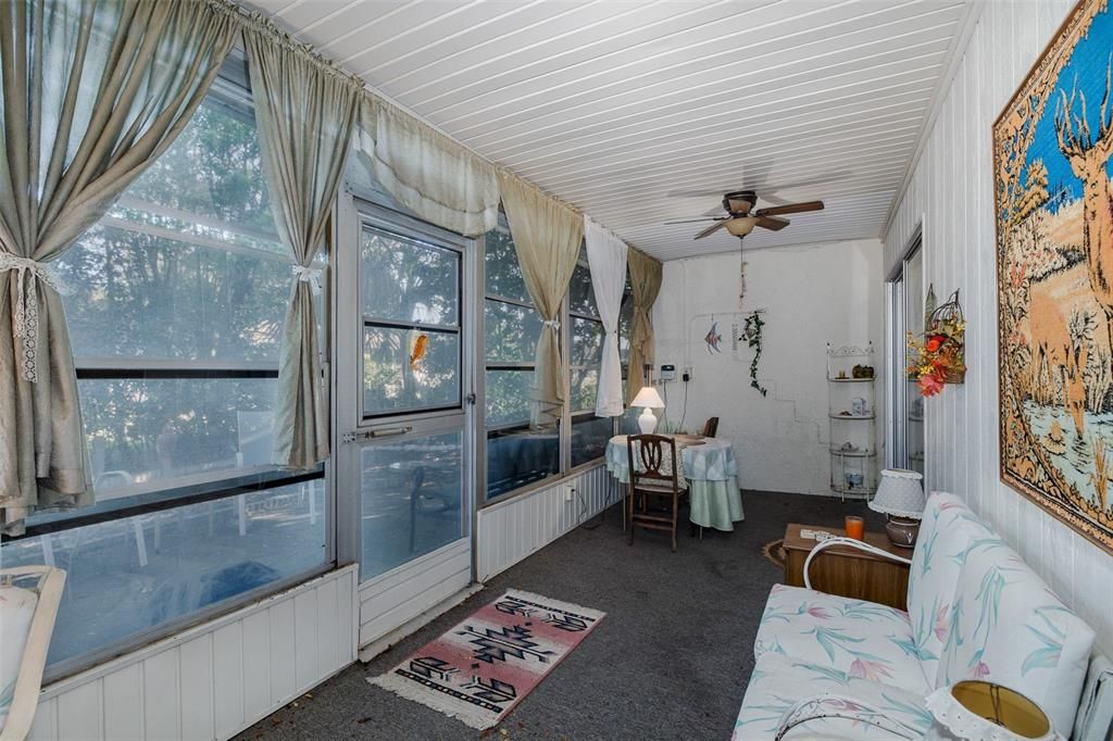 For Rent: $2,400 (3 beds, 2 baths, 1528 Square Feet)