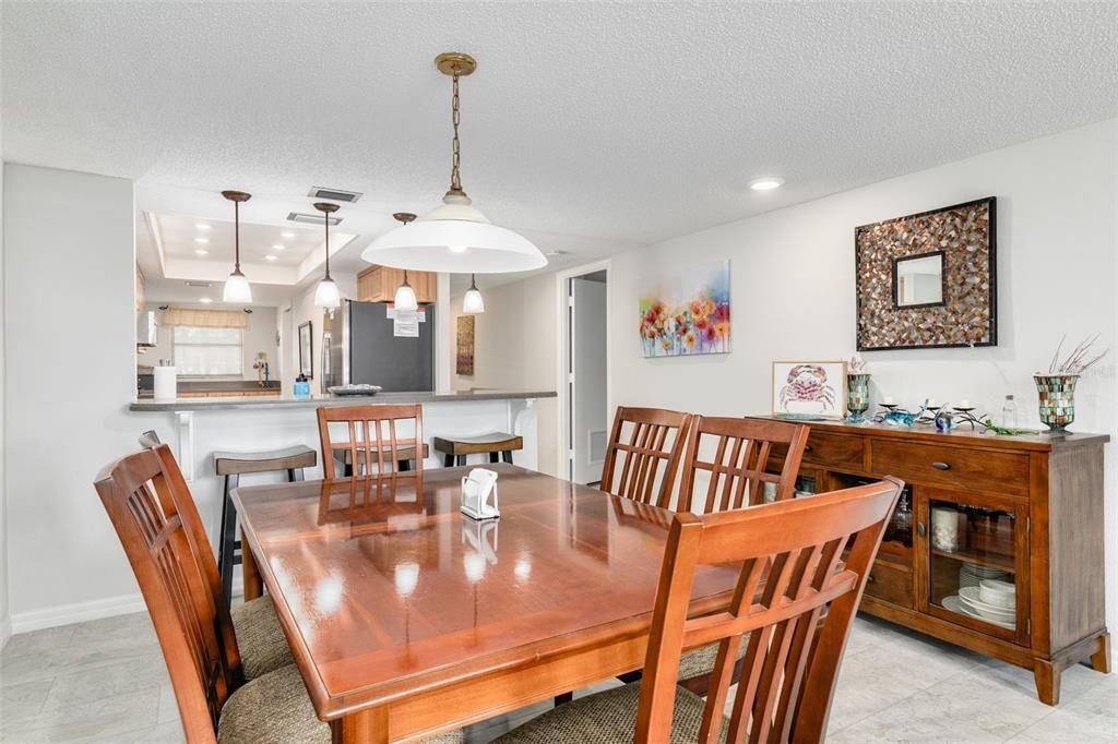 For Sale: $615,999 (2 beds, 2 baths, 1357 Square Feet)