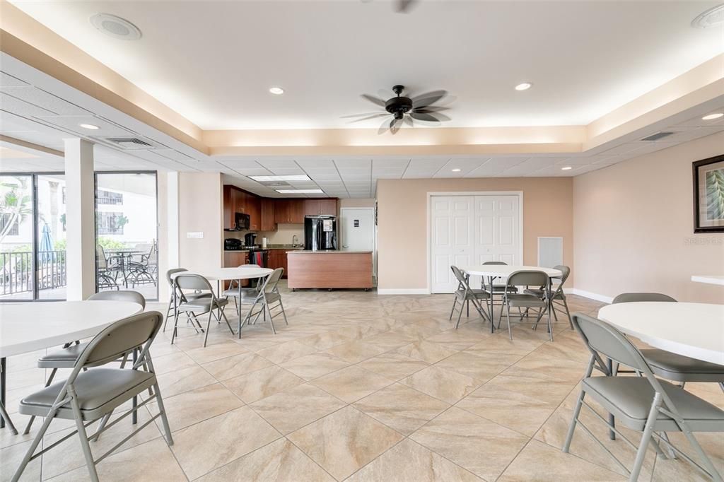 For Sale: $615,999 (2 beds, 2 baths, 1357 Square Feet)