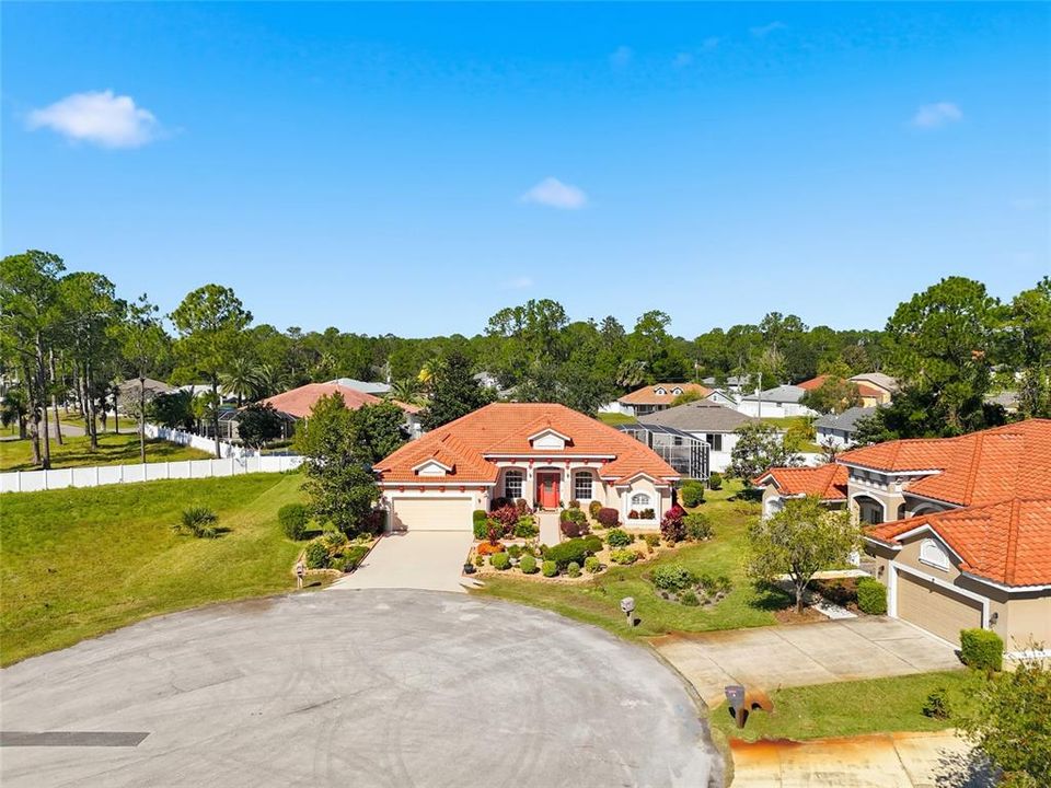 Activo con contrato: $530,000 (4 camas, 3 baños, 2693 Pies cuadrados)