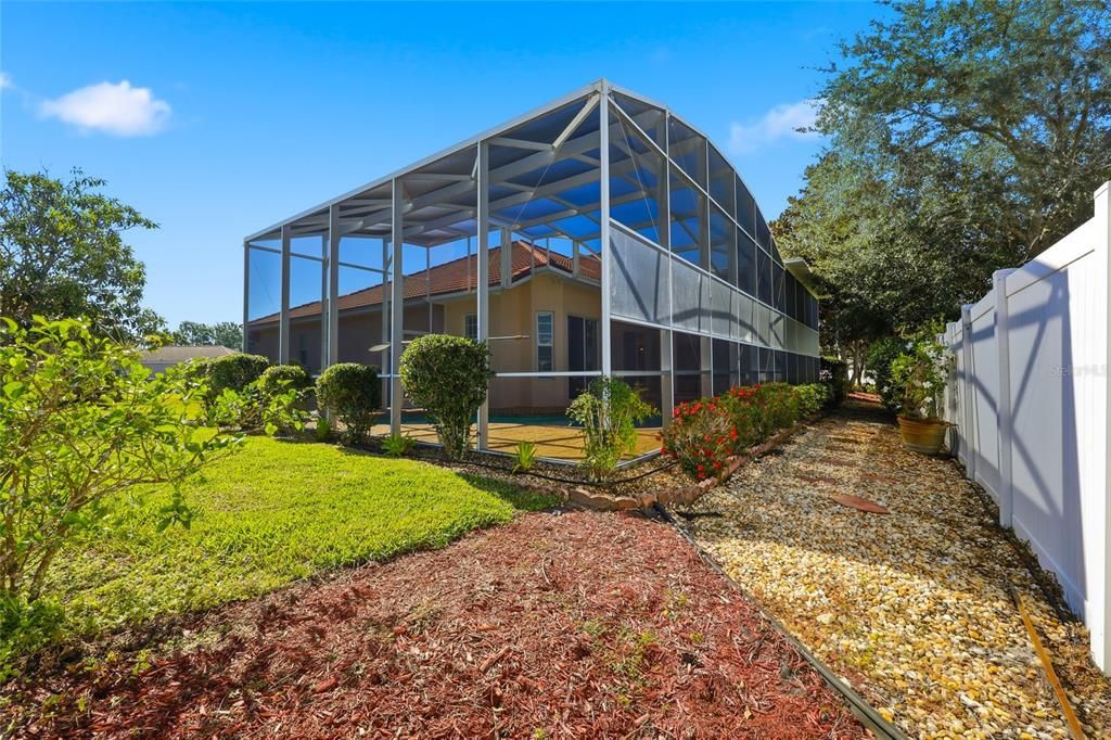 Activo con contrato: $530,000 (4 camas, 3 baños, 2693 Pies cuadrados)